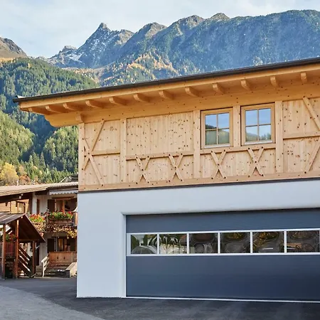 Zangerl 公寓 厄茨